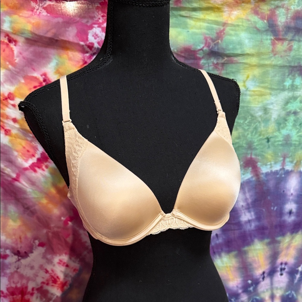 NEW MAIDENFORM 36B ADJUSTABLE BRA🌸